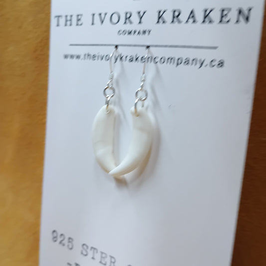 Raccoon Teeth Earrings - 925 Sterling Silver (D)