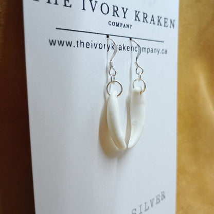 Raccoon Teeth Earrings - 925 Sterling Silver (D)